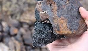 سنگ آهن کمی بالا رفت سنگ آهن کمی بالا رفت