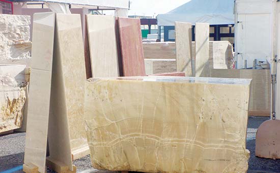 سنگی به نام سنگ سبز سازمان مللی