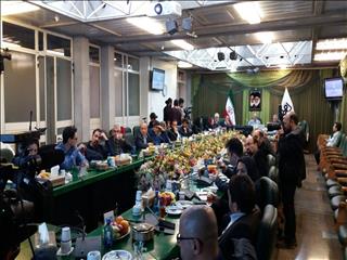 بازدید اقتصاددانان برجسته کشور از فولاد مبارکه اصفهان بازدید اقتصاددانان برجسته کشور از فولاد مبارکه اصفهان