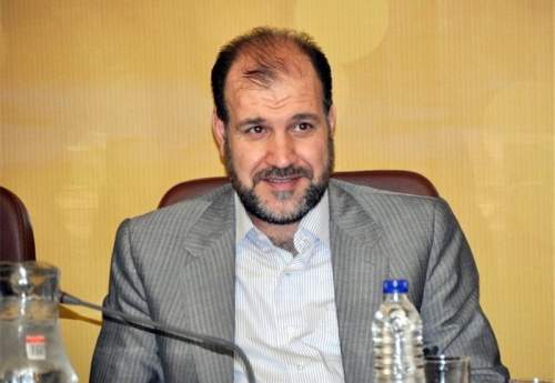 راهکاری برای توقف دور باطل بانک ها و واحدهای فولادی/ نگاه ویژه ای به بانک های توسعه ای داشته باشیم