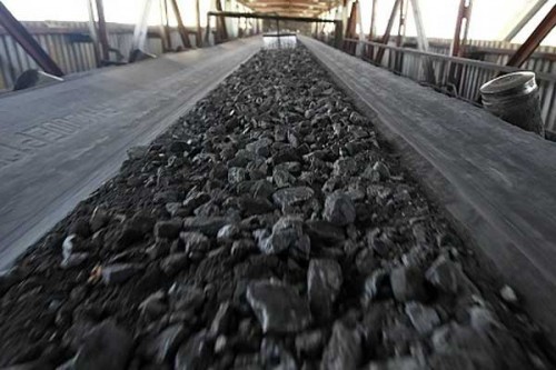 بازار سنگ آهن در سکوت قبل از تعطیلات