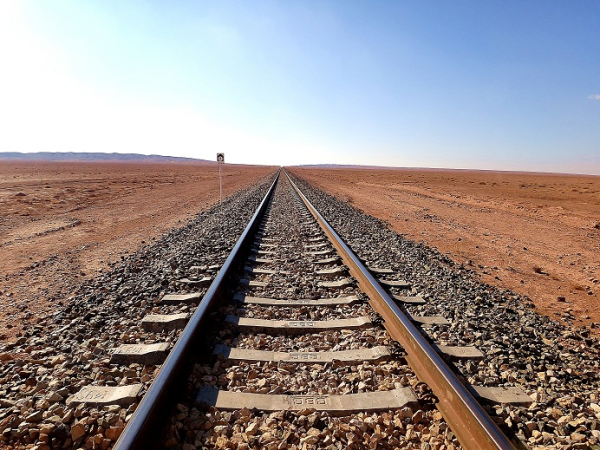 انتقاد از بی‌توجهی به حمل بار فولادی کشور از طریق ریل