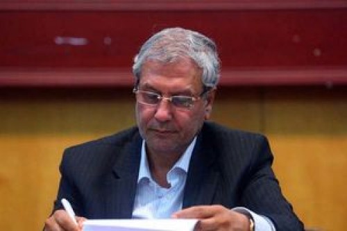 تنها در یک جامعه تولیدمحور نیروهای کار کرامت دارند