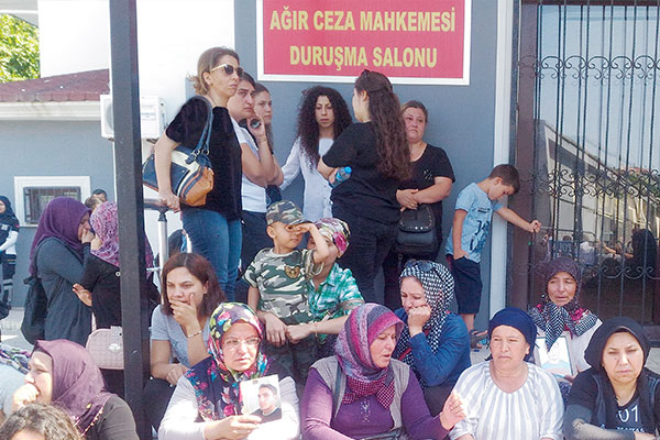 ۲۲ سال زندان، مجازات مدیران معدن «سوما»