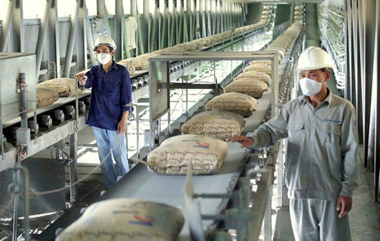 مثبت شدن شاخصهای صادراتی سیمان در ۴ ماهه امسال مثبت شدن شاخصهای صادراتی سیمان در ۴ ماهه امسال