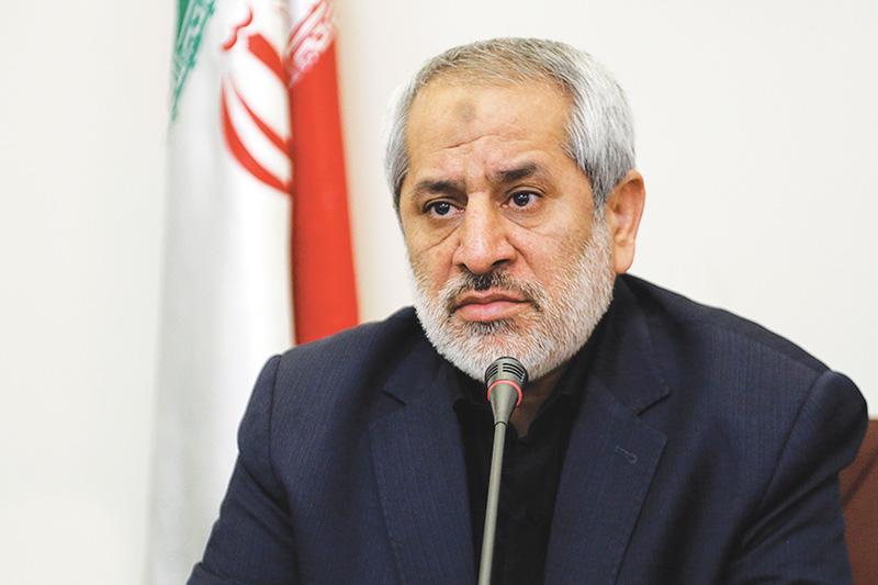 کشف ۱۰۰ تن مواد پتروشیمی احتکار شده در شورآباد/ هشدار به رانت خواران صنعت پتروشیمی/ کلاهبرداری ۱۰۰۰ میلیارد تومانی یک طلافروش از مردم کشف ۱۰۰ تن مواد پتروشیمی احتکار شده در شورآباد/ هشدار به رانت خواران صنعت پتروشیمی/ کلاهبرداری ۱۰۰۰ میلیارد تومانی یک طلافروش از مردم