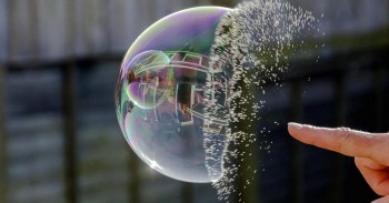 هیجان سهام ذوب‌آهن در خط پایان/ دو عامل فشار بر «ذوب»