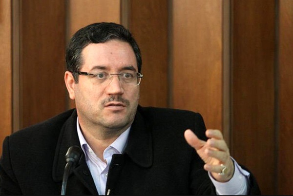 دست باز خودروسازان برای عرضه خودروهای غیرمشمول با ۵ درصد زیر قیمت بازار/افزایش 20 درصدی را نپذیرفتیم