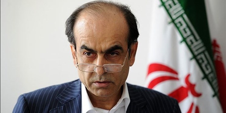بخشی از بدنه وزارت نفت میخواهد جلوی تداوم عرضه نفت در بورس را بگیرد بخشی از بدنه وزارت نفت میخواهد جلوی تداوم عرضه نفت در بورس را بگیرد