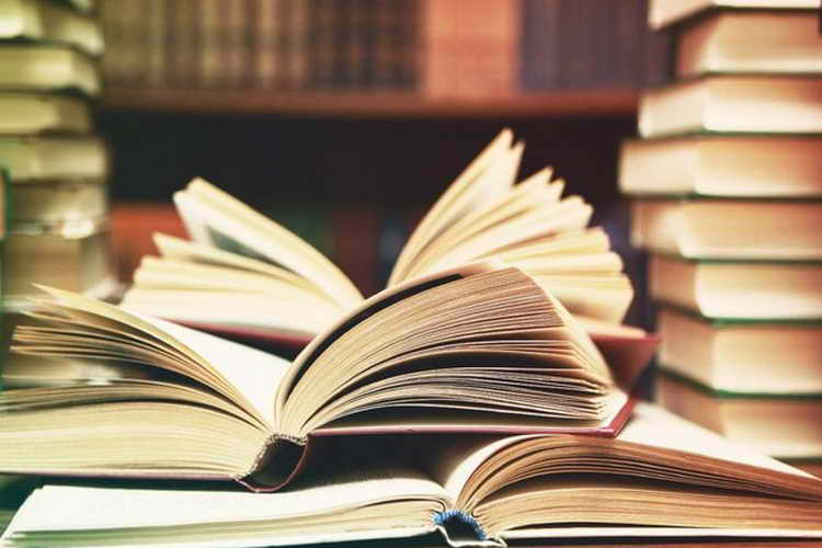 دوازدهمین نمایشگاه بزرگ کتاب مس در رفسنجان و سرچشمه افتتاح شد دوازدهمین نمایشگاه بزرگ کتاب مس در رفسنجان و سرچشمه افتتاح شد