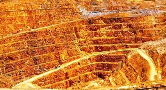 معدنکاری طلا دوباره رونق گرفت معدنکاری طلا دوباره رونق گرفت