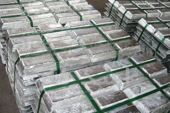 مهدی آباد، ‌نیاز صنایع روی را تامین خواهد کرد