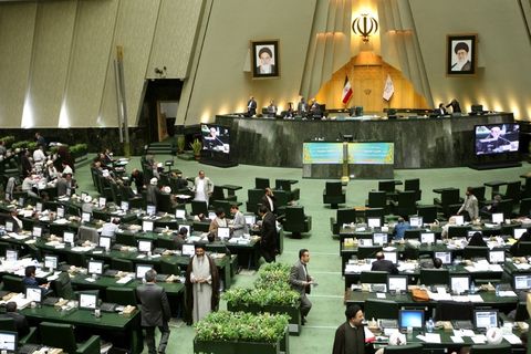 موافقت مجلس با دائمی شدن قانون مدیریت خدمات کشوری