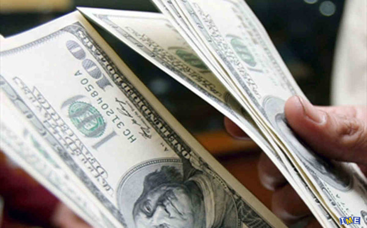 دلار عقب‌نشینی کرد