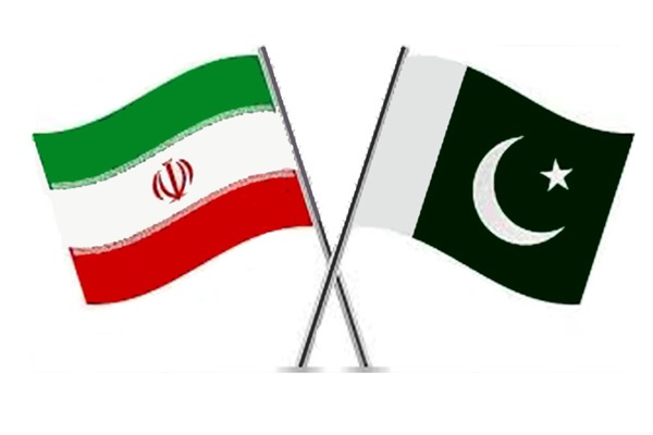 تحریمهای آمریکا موجب افزایش مبادلات تجاری تهران و اسلامآباد شده است/ پاکستان توان پرداخت ارز برای تسویه بدهیهای خود را ندارد تحریمهای آمریکا موجب افزایش مبادلات تجاری تهران و اسلامآباد شده است/ پاکستان توان پرداخت ارز برای تسویه بدهیهای خود را ندارد
