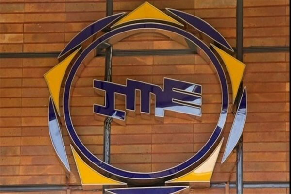 عرضه ۱۳ هزار تن مواد پلیمری و شیمیایی در اولین روز هفته