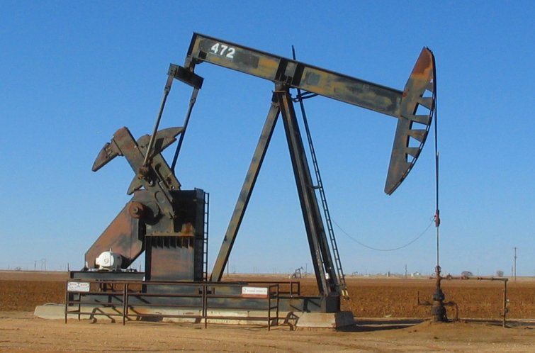 استقرار دستگاه حفاری سنگین خشکی ۳۳ فتح