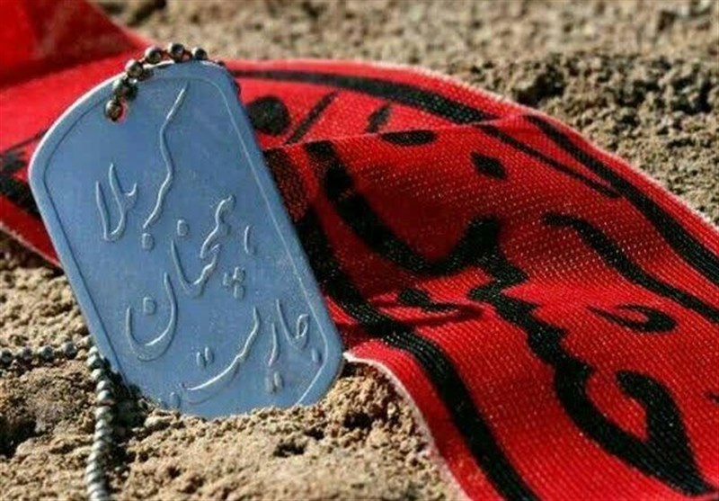 ادای احترام بازرس ویژه وزیر صمت به مقام شامخ شهدا با حضور در ستاد معراج شهدای مرکز