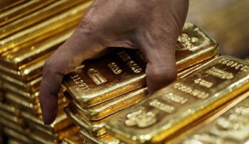 دو آینده متفاوت از فرجام طلا