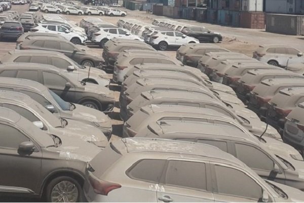خبری خوش برای صاحبان خودروهای دپو شده در گمرک/ احتمال تعیین تکلیف زودهنگام حدود ۵۸۰۰ خودروی دپو شده در گمرک/ نامه معاون اول به رئیس جمهور برای تعیین تکلیف خودروهای دپو شده در گمرک