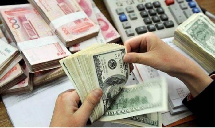 چندنرخی بودن ارز، شکافی که تخلف ایجاد کرد/ بهای «فساد» اگر گزاف نباشد، شاهد بازتولید آن خواهیم بود چندنرخی بودن ارز، شکافی که تخلف ایجاد کرد/ بهای «فساد» اگر گزاف نباشد، شاهد بازتولید آن خواهیم بود