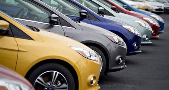 قیمت خودرو در دو ماه پایانی سال به چند دلیل کاهش می یابد
