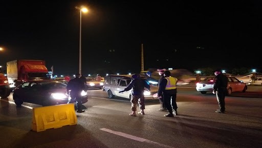 کنترل مسافران در مبادی ورودی فرودگاه‌ها، پایانه‌ها و ایستگاه‌های راه‌آهن/ چالوس _ مرزن آباد مسدود است