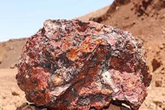 محدودیتهای صادراتی اصلی ترین چالش صنعت سرب و روی کشور/ لزوم استفاده وزارت صمت از ظرفیت تشکلهای معدنی محدودیتهای صادراتی اصلی ترین چالش صنعت سرب و روی کشور/ لزوم استفاده وزارت صمت از ظرفیت تشکلهای معدنی