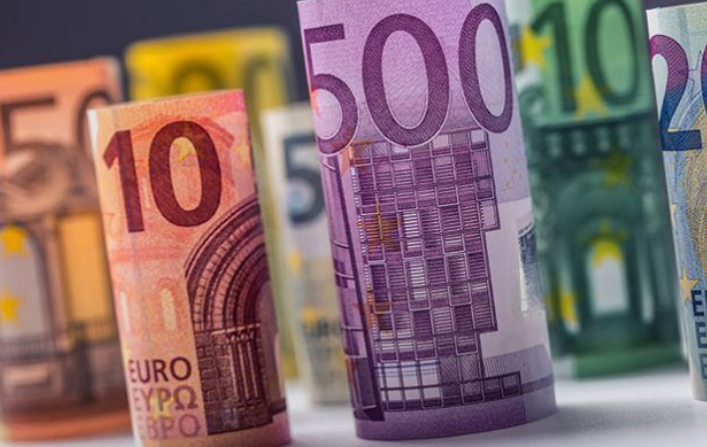 افزایش نرخ رسمی ۲۰ ارز در نخستین روز هفته