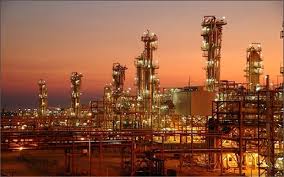 آقایان توضیح دهند چرا فاز ۱۱ پارس جنوبی در سال‌های ۸۸ تا ۹۱ توسعه نیافت؟