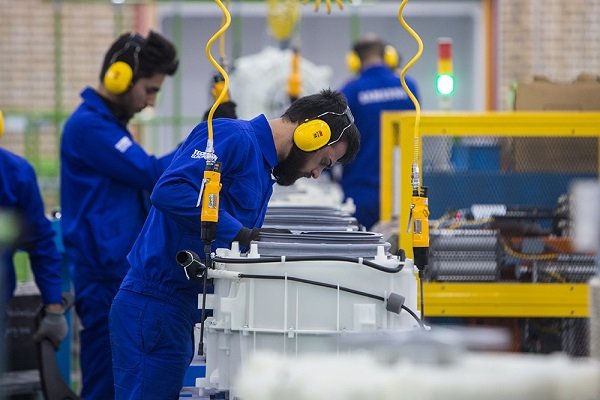 همراهی ۱۹۰ واحد تولیدی قشم در مسیر تحقق جهش تولید