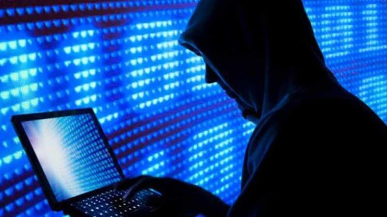 مراقب کلاهبرداران اینترنتی باشید مراقب کلاهبرداران اینترنتی باشید