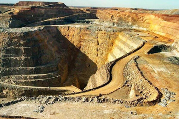 فعالسازی معادن کوچک مقیاس در جنوب استان کرمان فعالسازی معادن کوچک مقیاس در جنوب استان کرمان