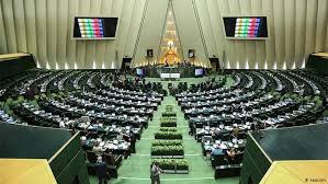 مجلس در رای اعتماد به وزیر پیشنهادی صمت به گرانی افسارگسیخته قیمت‌ها توجه می کند