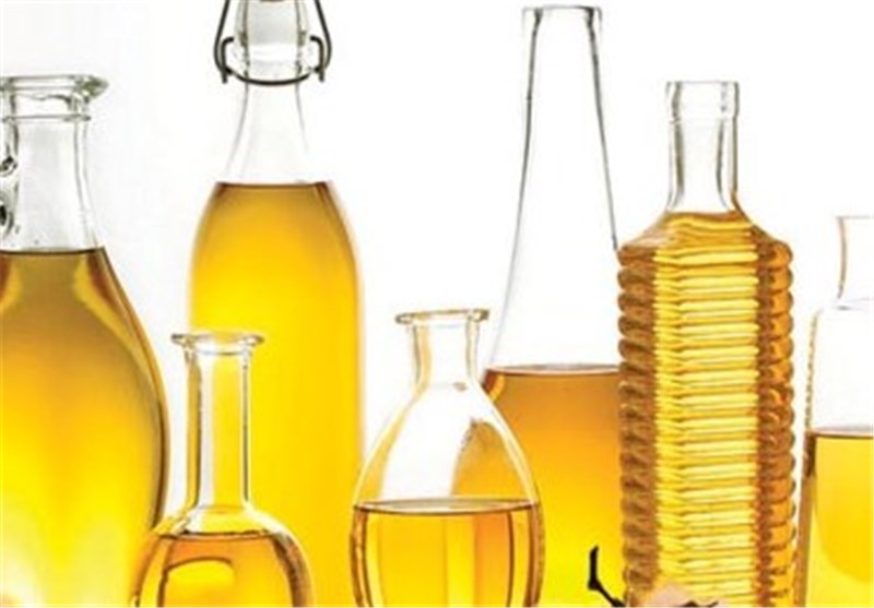 پیگیری عرضه روغن پایه تولیدی از لوبکات در بورس کالا/ وضع عوارض صادراتی برای پیشگیری از خام فروشی