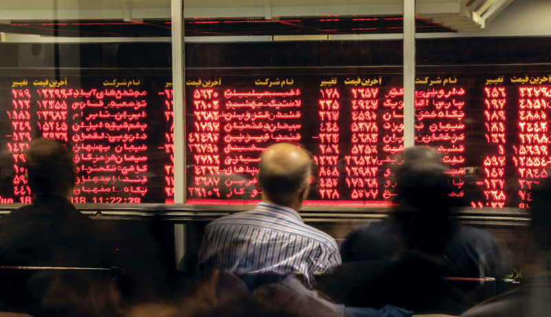 هشدار عضو شورای عالی بورس به سهامداران: عجول نباشید!