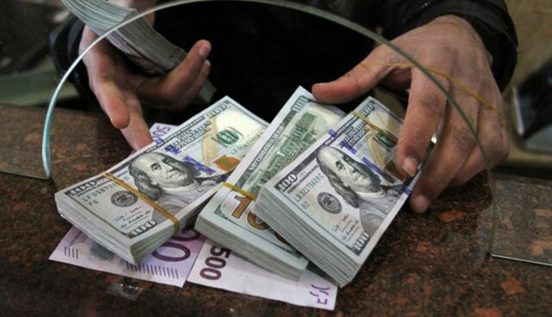 آغاز روند معکوس قیمت دلار و سکه