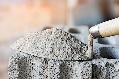 هلدینگ سیمان غدیر پا به عرصه بورس می‌گذارد