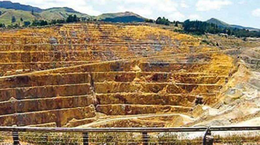 برق رسانی به ۲۰ معدن در الیگودرز