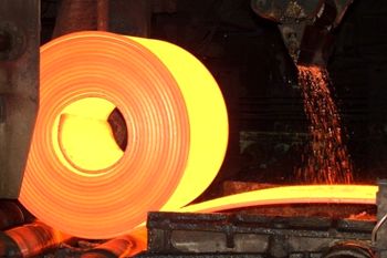تولید فولاد خام ایران ۱۴ درصد رشد کرد/ تولید جهانی کاهش یافت