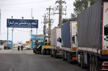 معطلی مداوم کامیون‌ها در مرز آستارا