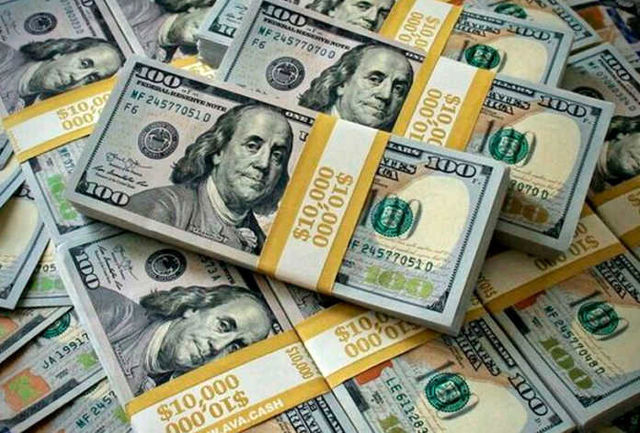 آیا دولت توان تحقق دلار ۱۵هزارتومانی را دارد