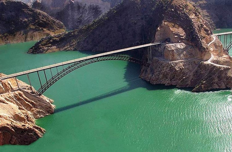 جهانگیری: خوزستان قلب تپنده توسعه ایران جهانگیری: خوزستان قلب تپنده توسعه ایران