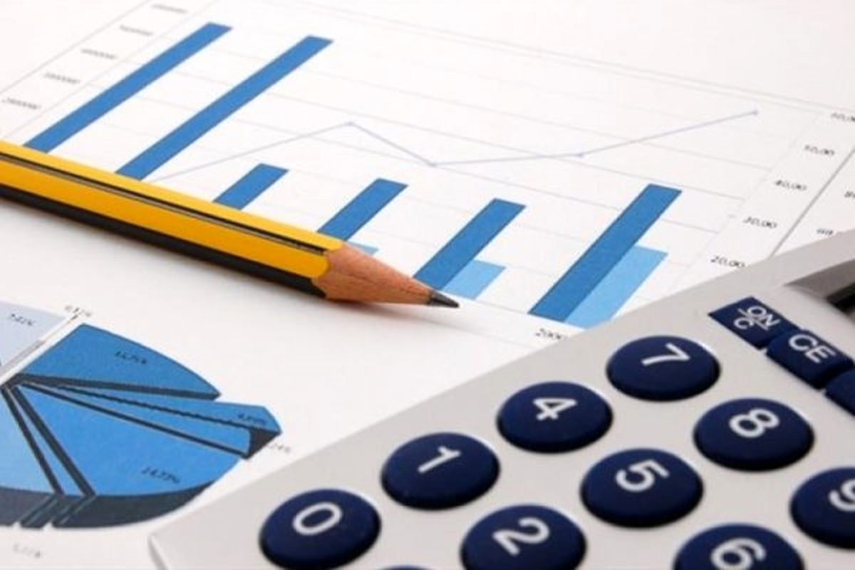 تحقق ۸۷ درصد بودجه در ۹ ماه / دولت ماهانه ۷۴۰ میلیارد تومان نفت فروخته است
