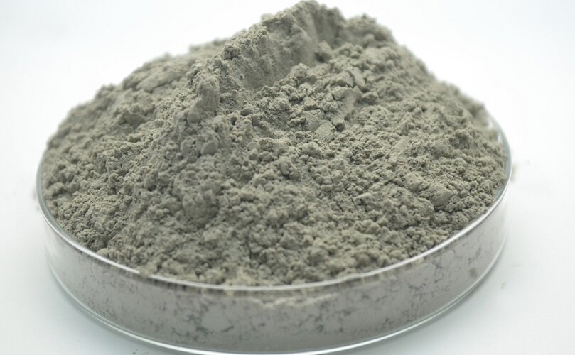 نگاهی به دلایل کمبود سیمان در بازار استان هرمزگان