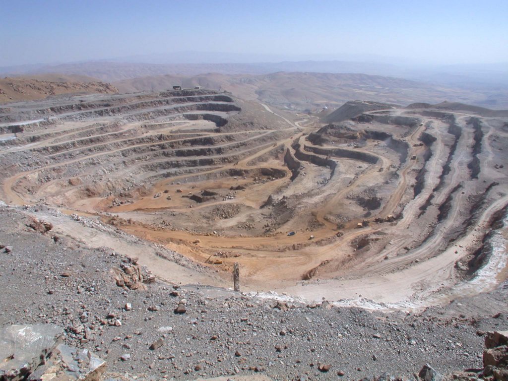 Call for Foreign Investment in Iran’s Mining Sector