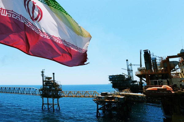 Iran Oil Ministry Minimizes Risk of New Sanctions