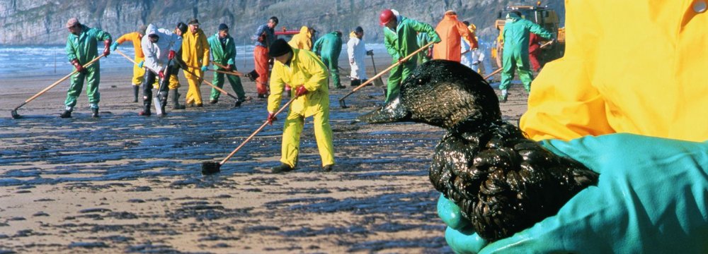 Gulf of Mexico Oil Spill May Be Largest Since BP Disaster