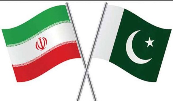 Tehran, Islamabad Discuss Ways to Boost Bilateral Trade