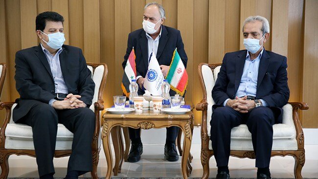 Iran, Syria confer on signing free trade agreement